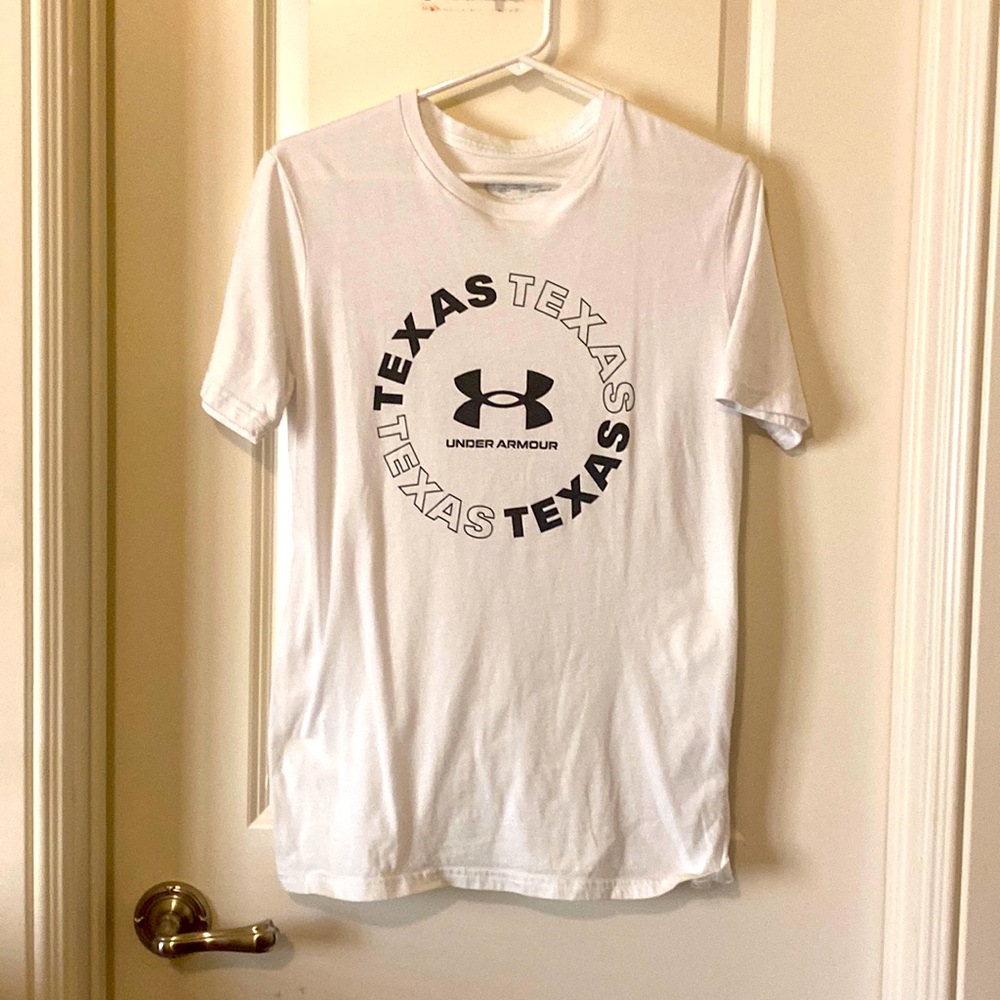 Men’s Small Tee shirt